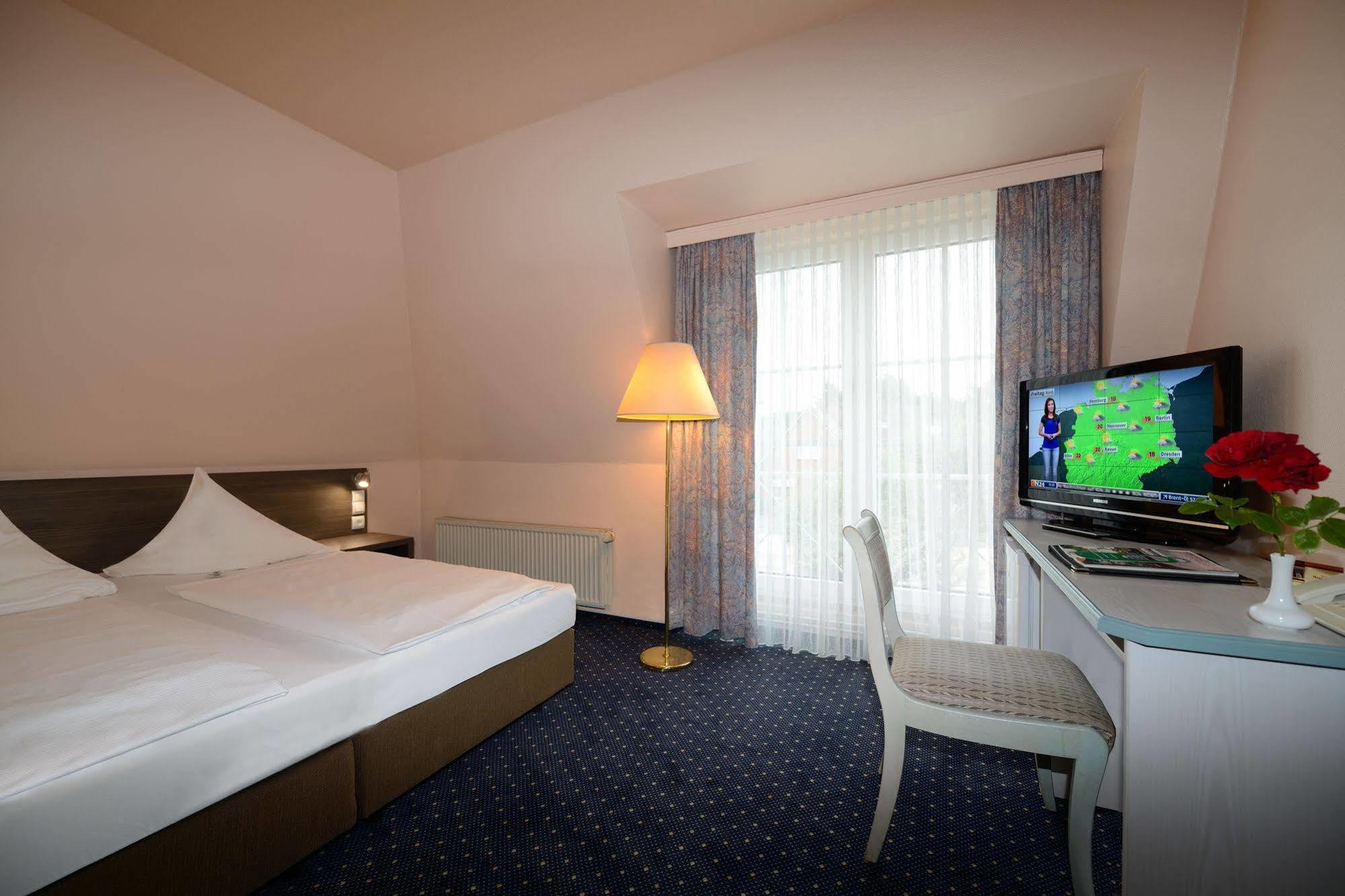 Hotel Nordic 노르더슈테트 외부 사진